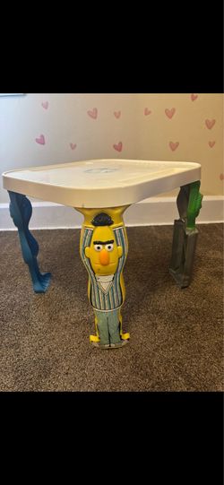 Vintage 1979 Sesame Street table and chairs