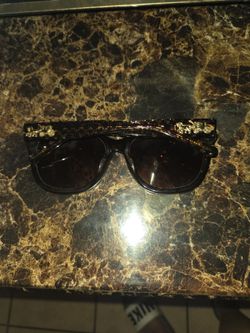 Couch sunglasses