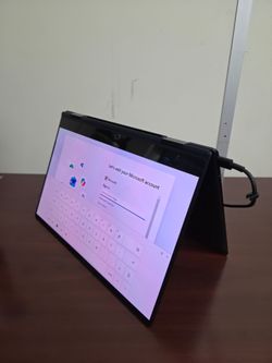 Samsung Galaxy Book Pro 360 13.3" Touchscreen (Intel i7, 16GB RAM, 512GB SSD) - Excellent Condition