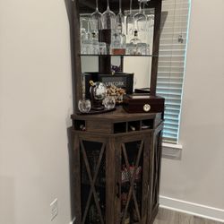 Bar Cabinet 