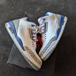 Jordan 3 true blue size 10.5