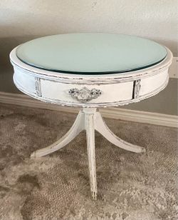 1940s Round Accent End Table Glass Top Farmhouse Furniture