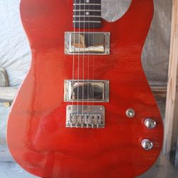 💥Electric Guitar For Sale 💥Read Description Below 💥 