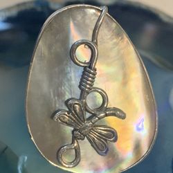 Mother Of Pearl Dragonfly Design Sterling Sz 6