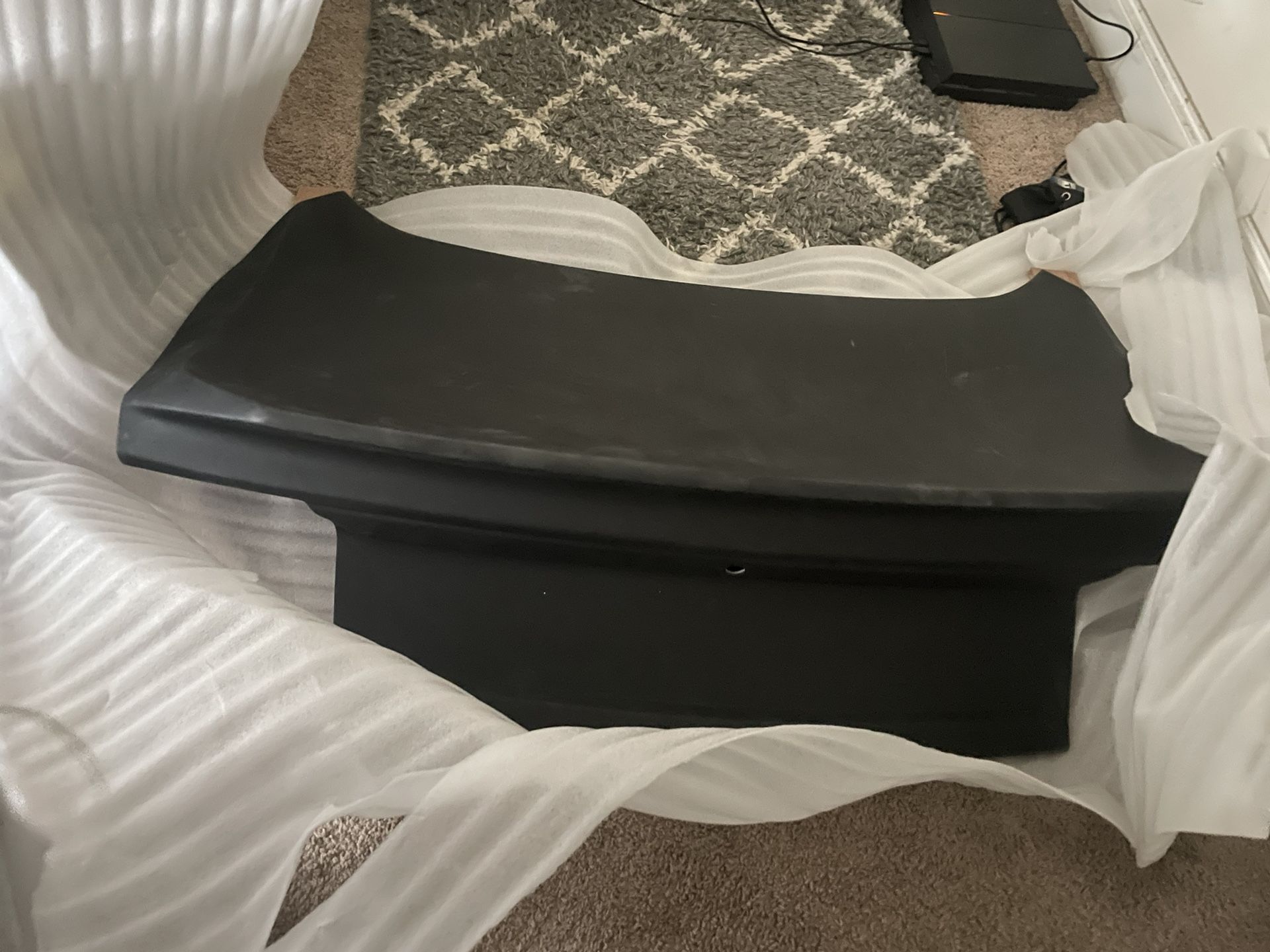 Carbon Fiber S500 Mustang Duckbill Trunk