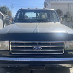 1989 ford f350 xlt lariot 7.5l gas