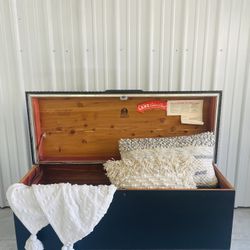 Refurbished Lane Cedar Chest for Sale in Northfield OH OfferUp