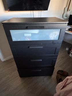 sold together or separately 4 drawer dresser  $150 and  gamdesk $100