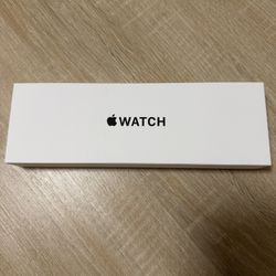 Apple Watch GPS + Cellular SE3 SE 3 ,  40mm Starlight SB s/m