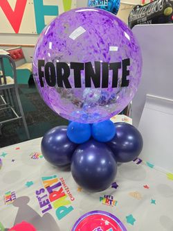 Custom Table Centerpieces – Fortnite Theme & More! 🎈