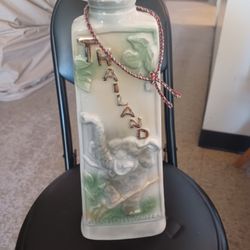 Jim Bean Whisky Decanter 1969 Thailand A Nation  Of Wonder,empty Collectible Only Pick Up 