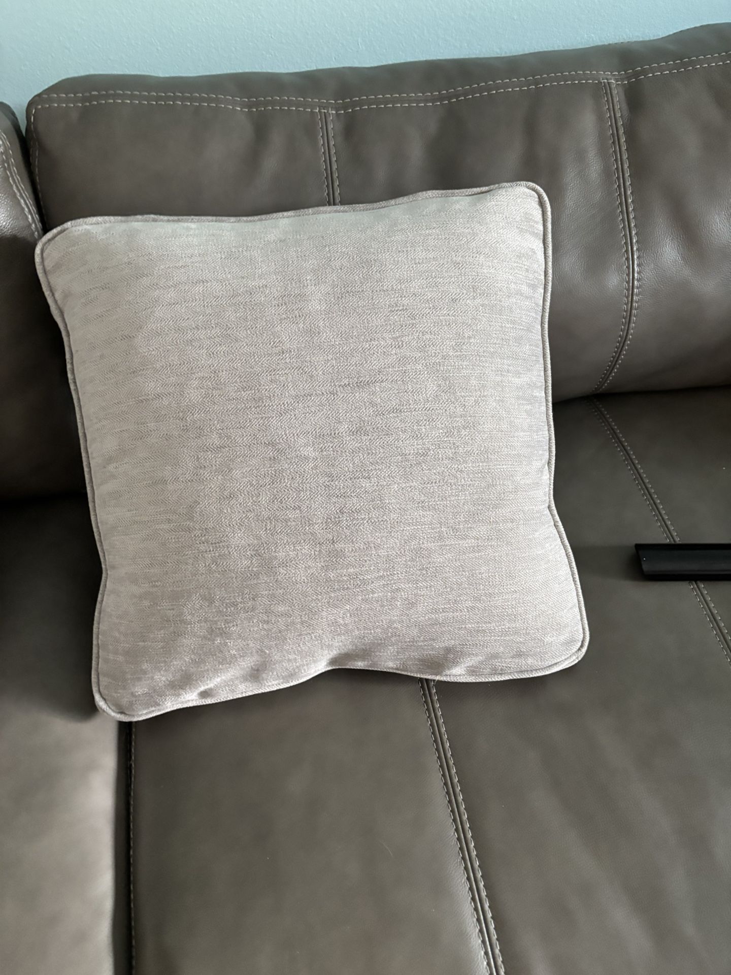 Couch Cushion x 6