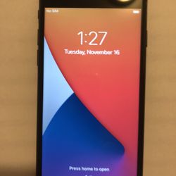 iPhone 7 32GB Unlocked For Any Carrier!