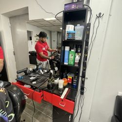 Barber/stylist Stations 