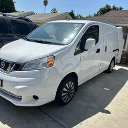 2017 Nissan Nv200