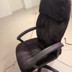 Cushioned Velour Office Chair