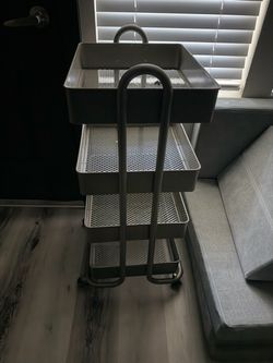 Rolling cart