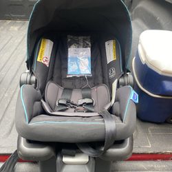 Baby seats brand new never used just been sitting in warehouse