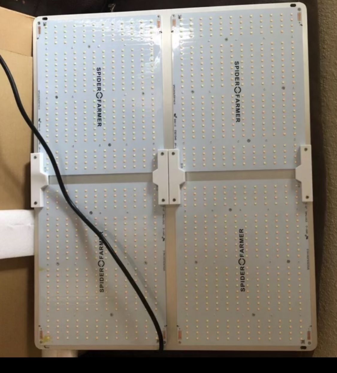 SF4000 Spiderfarmer LED Grow Light