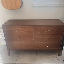 Wood Dresser