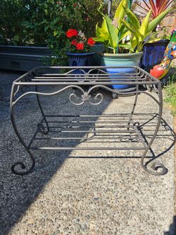Rod iron stand