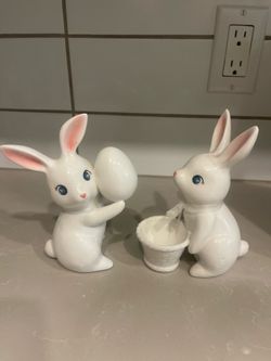 Easter bunnies