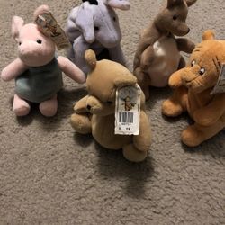 Gund Disney Classic Pooh Plush Bean Bag