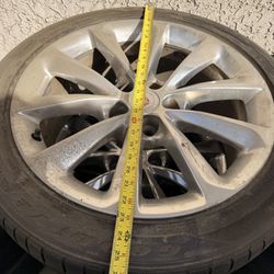 Cadillac Rims And Tire Set
