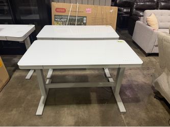Tresanti Adjustable Desk 47”