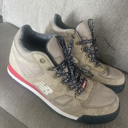 Hiking 🥾 Shoes  Size 11 Men's 