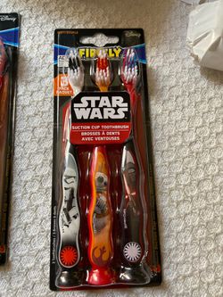 Disney Firefly Star Wars 3 Pack Suction Cup Kids Toothbrushes - New and Sealed!