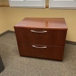 Lateral File cabinet 