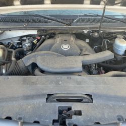 2002 Cadillac Escalade