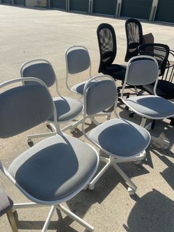 Desk chair