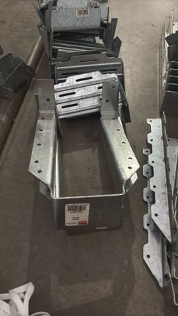 Hanger HU410TF