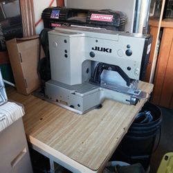 Commercial Grade Sewing Machine