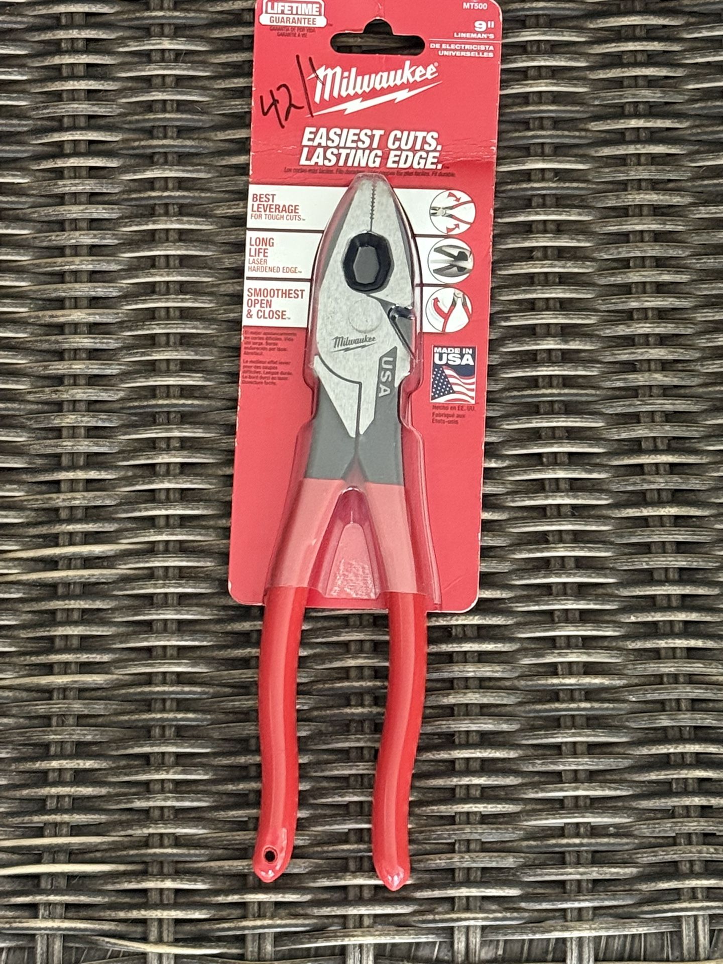 Milwaukee 9”