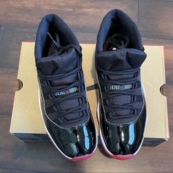 Jordan 11 Playoff Bred Size 10.5 VNDS