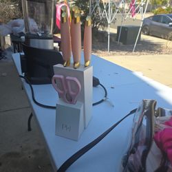 Pairs Hilton Knife Set