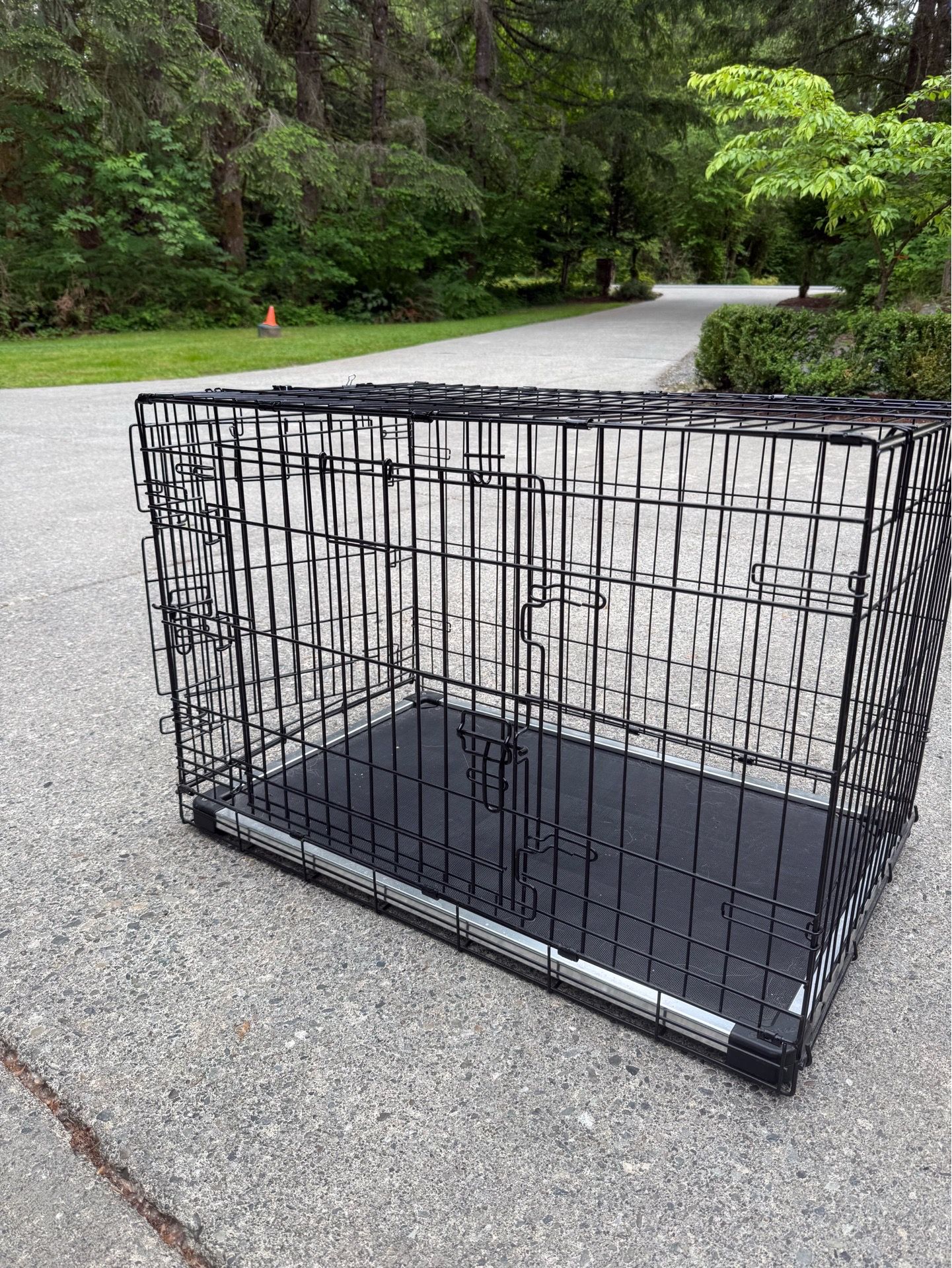 Free dog cage
