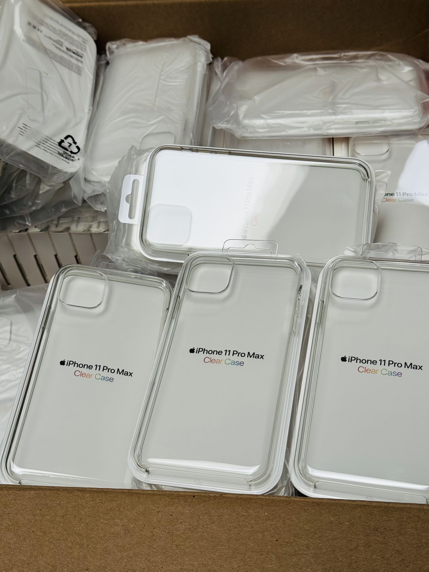 Lot Of 15 iPhone 11 Pro Max - Wholesale Lot 