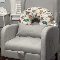 Nursery Rocking Chair 