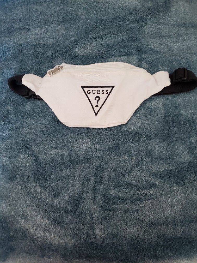 Guess Fanny Pack