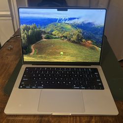Macbook Pro 14" m1 2021 (16gbram, 512ssd)