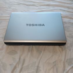 Toshiba Satellite Laptop 17 inch