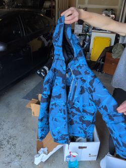 Columbia boys jacket, size small