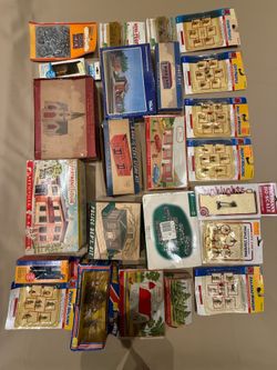 🚂 Model Train & Plasticville Collection for Sale 🚂