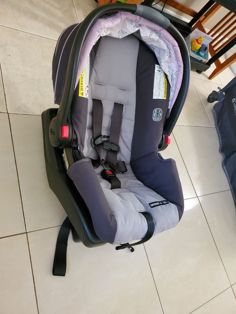 Graco Click Connect Baby Car Seat
