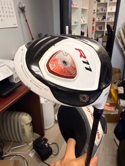 Taylormade R11 driver 9 degree stiff flex