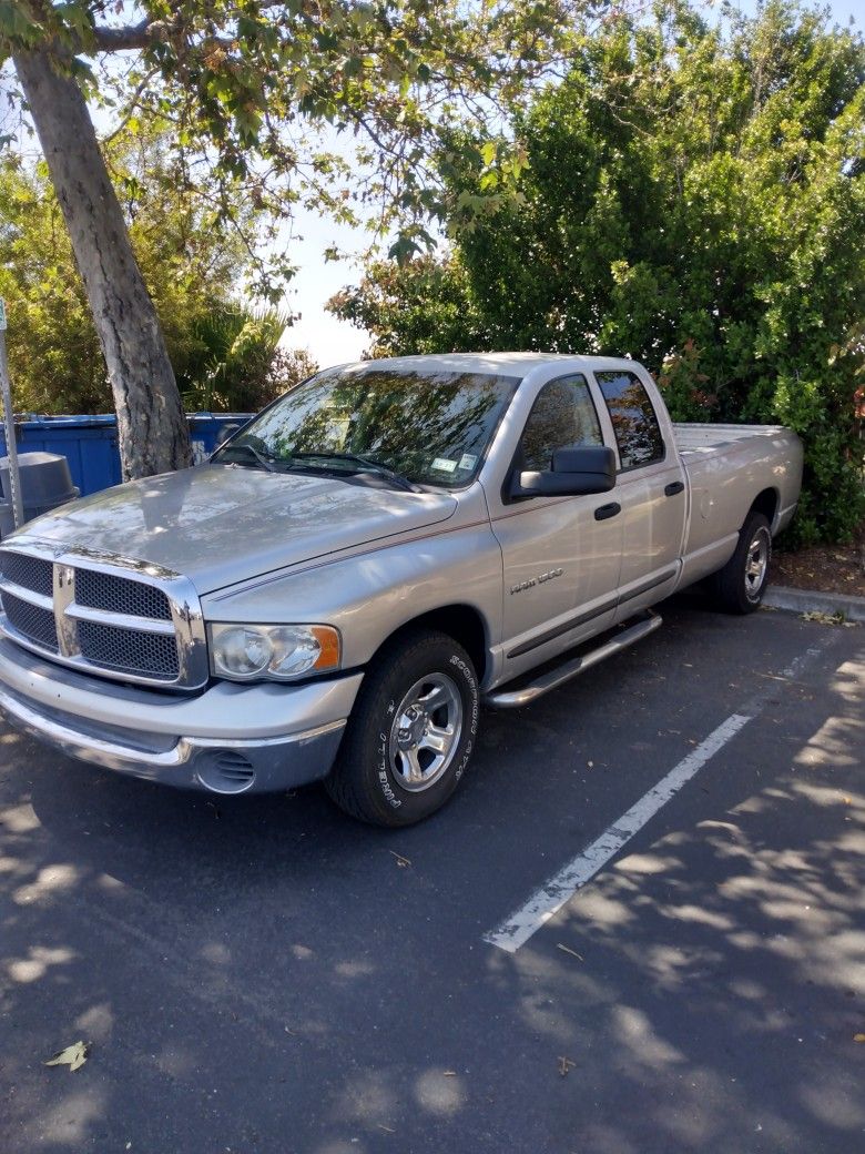 Ram 1500 Long bed 2002